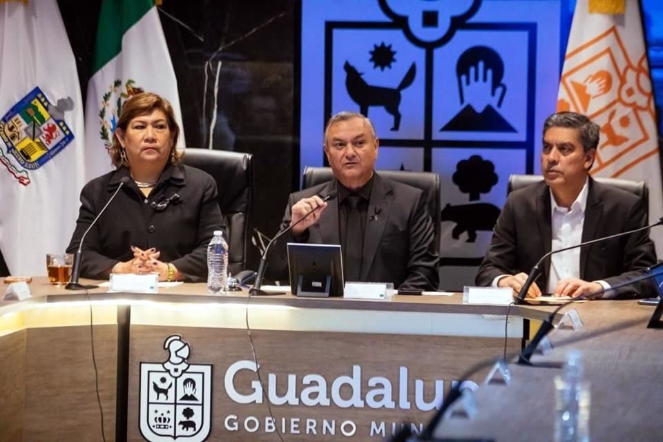 El Cabildo de Guadalupe realizó ayer una sesión extraordinaria de Cabildo, donde acordó aumentarlos apoyos para los policías caídos.