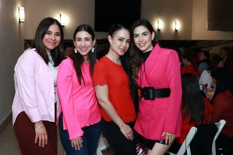 Laura Villarreal, Jessy González, Lucero Flores y Diana González