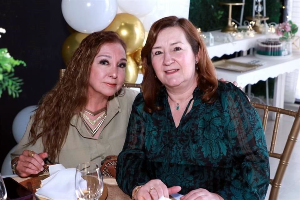 Tere Araiza y Miroslava Elizondo