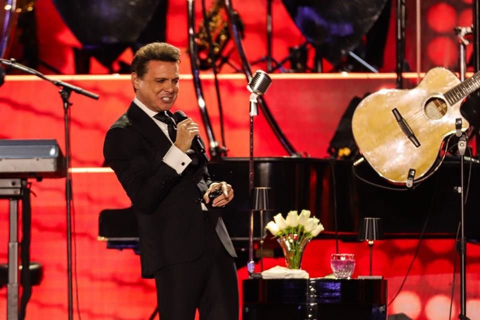 Luis Miguel brindó el año pasado 10 conciertos llenos en el recinto.