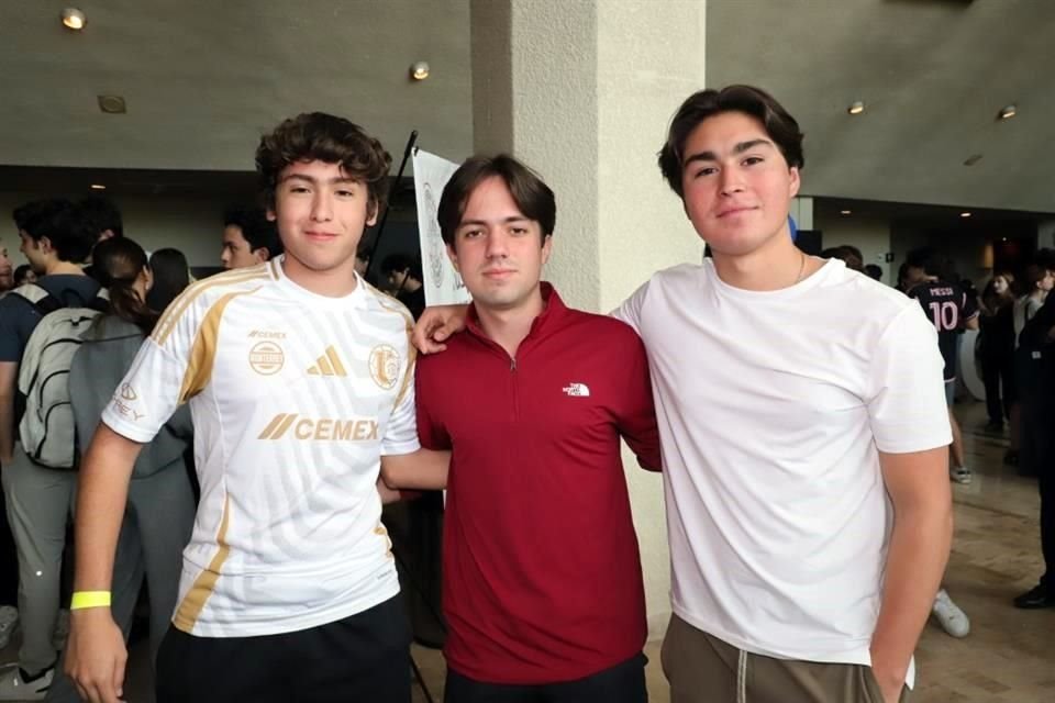 Javier Rivera, Marcelo Álvarez y Marcelo Castillo