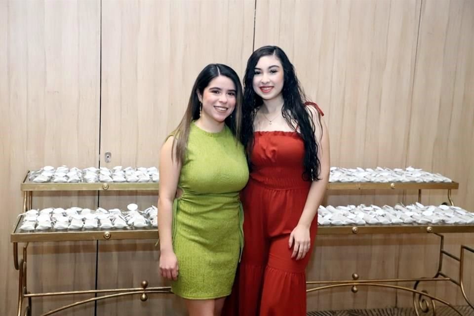 Isa Rodríguez y Carolina Garza