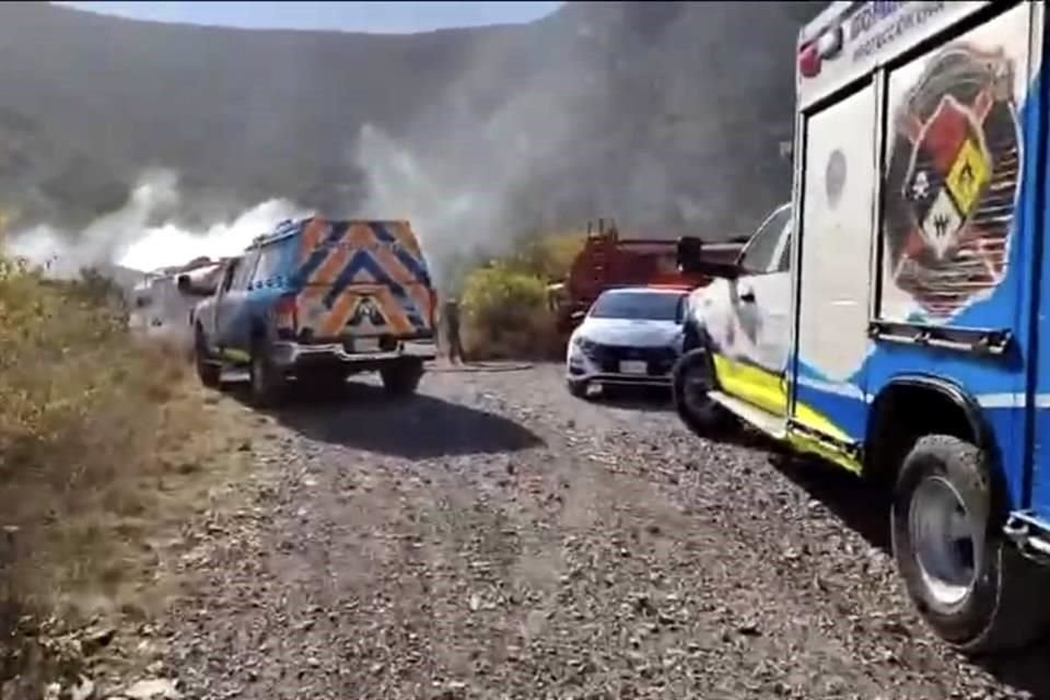 El incendio en San Nicolás fue reportado alrededor de las 14:40 horas, a la altura de la Colonia El Mirador.