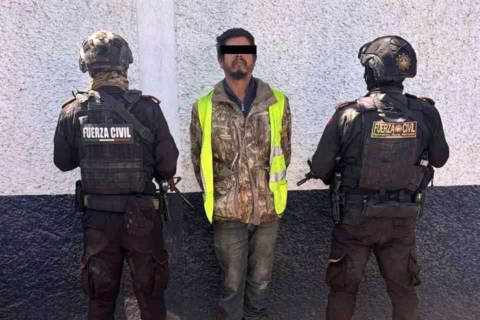 El detenido fue identificado como José, de 48 años, que fue puesto a disposición del Ministerio Público.