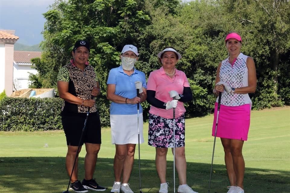 Mónica Gattás, María Hinojosa, Ana María de Romo y Gladys Perches