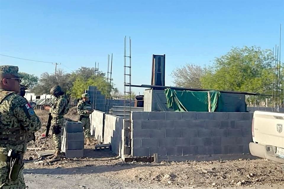 Colectivos de búsqueda de desaparecidos reportaron hallar un crematorio a un kilómetro de un presunto campo de exterminio.