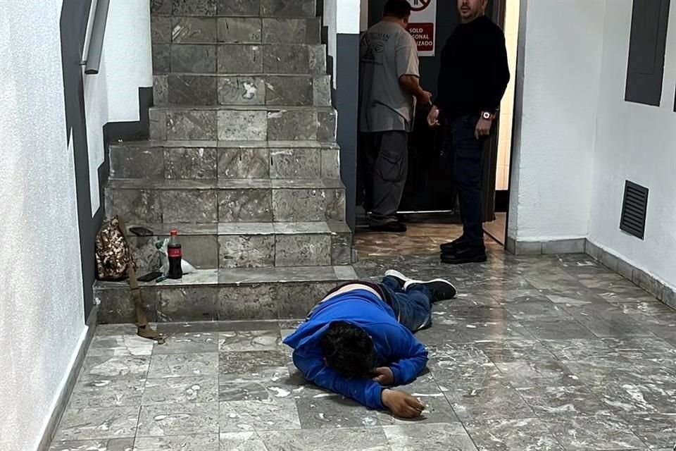 Los hechos ocurrieron en el centro comercial ubicado en la Avenida Humberto Lobo y Callejón de Capellanía, en la Colonia Del Valle.