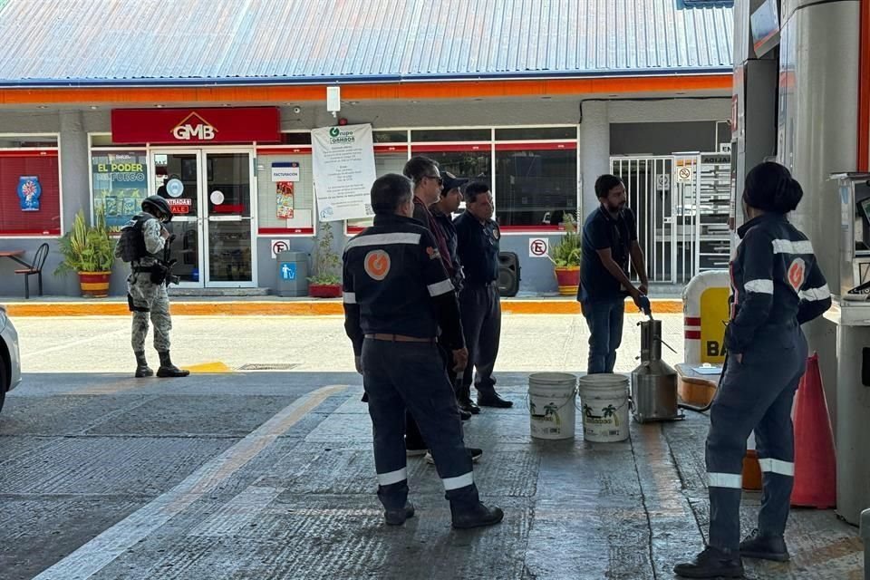 Profeco y ASEA realizaron un operativo interinstitucional en el que inmovilizaron 41 instrumentos de medición y clausuran cuatro estaciones de servicio en Chiapas.