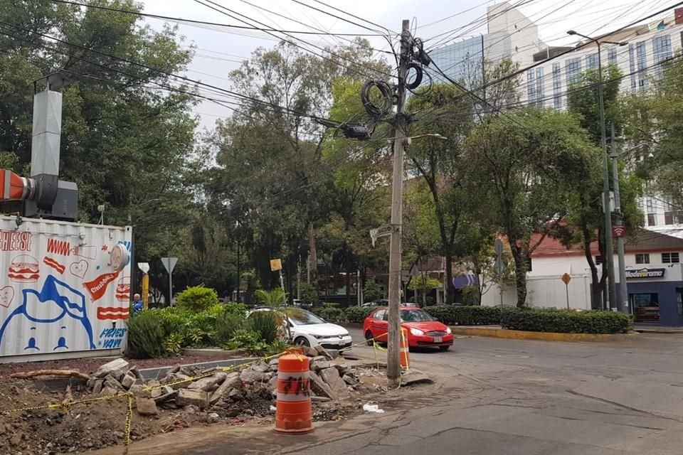 Los vecinos han resentido 9 meses de obras, por diferentes tramos peatonales suprimidos.