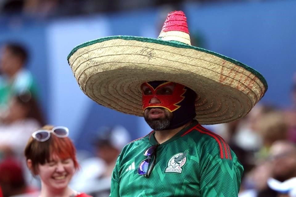 La afición mexicana apoyó a su Tricolor en Los Ángeles.