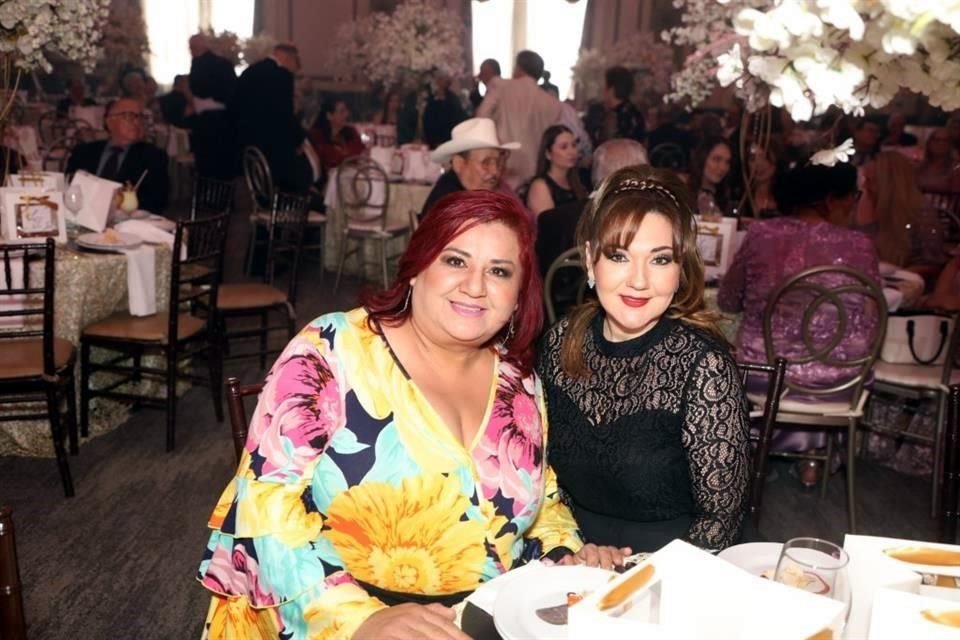 Alma Domínguez y Silvia Ruiz
