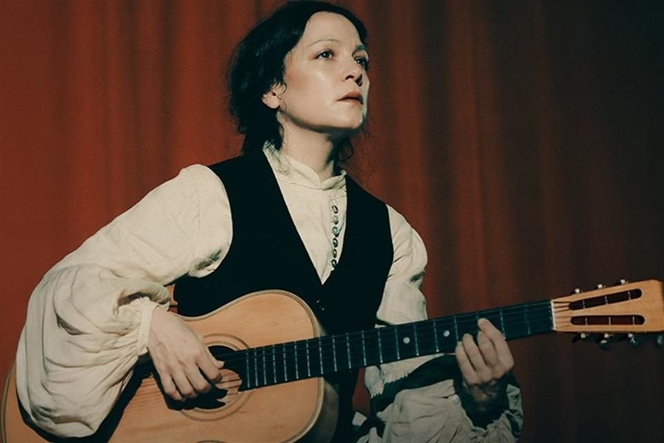 La cantante Natalia Lafourcade alista el lanzamiento de su nuevo álbum de estudio, 'Cancionera', para el próximo 24 de abril.