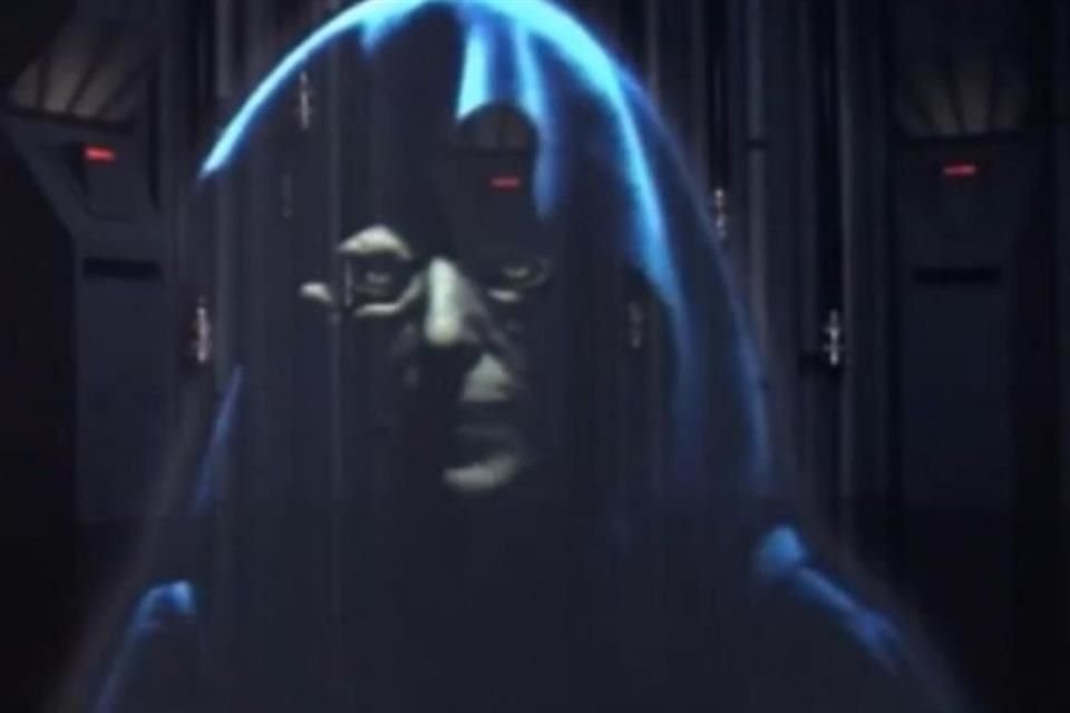 En 1980, Revill fue elegido por el director Irvin Kershner para dar voz al Emperador Palpatine en 'El Imperio Contraataca'.