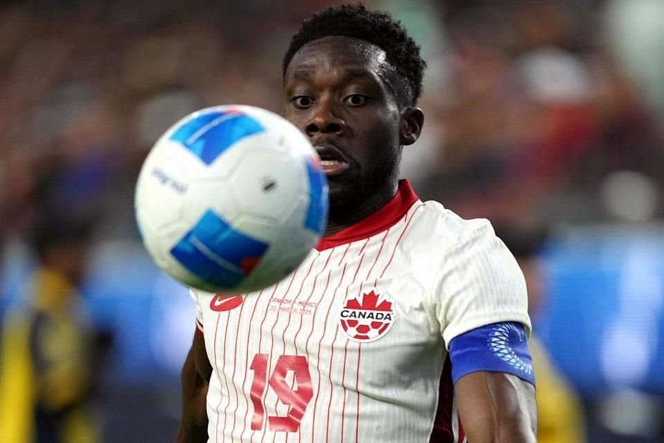 Davies no fue bien cuidado por Canadá.