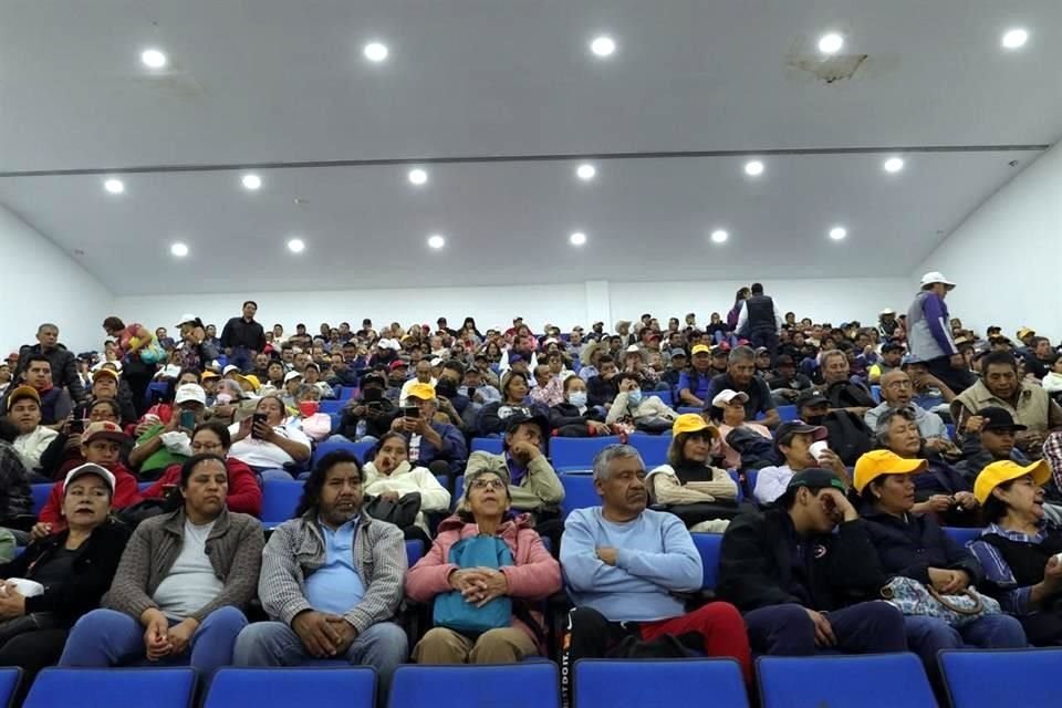 Los asistentes al auditorio de la sede del SME en la Colonia Tabacalera.