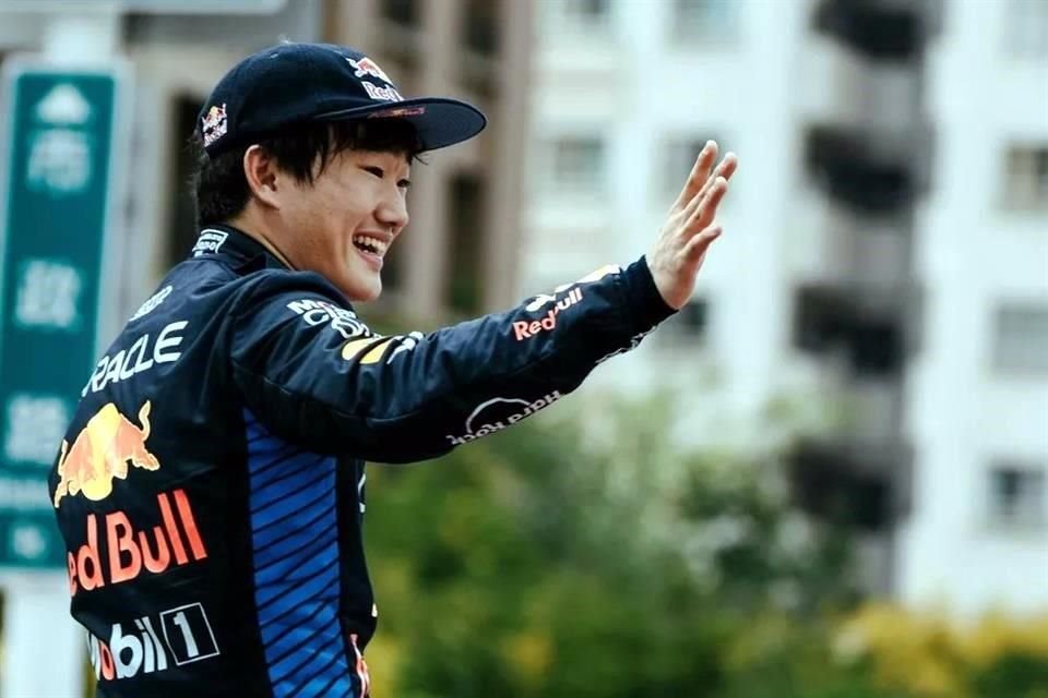 Yuki Tsunoda pudo probar el RB21 en simulación y comentó que no le fue tan difícil conducir el auto, pero espera encontrar sus ajustes para su debut con Red Bull en Japón.