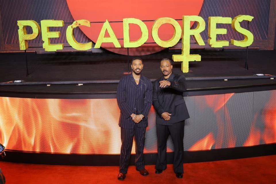 Michael B Jordan y Ryan Coogler en la alfombra roja en CDMX.