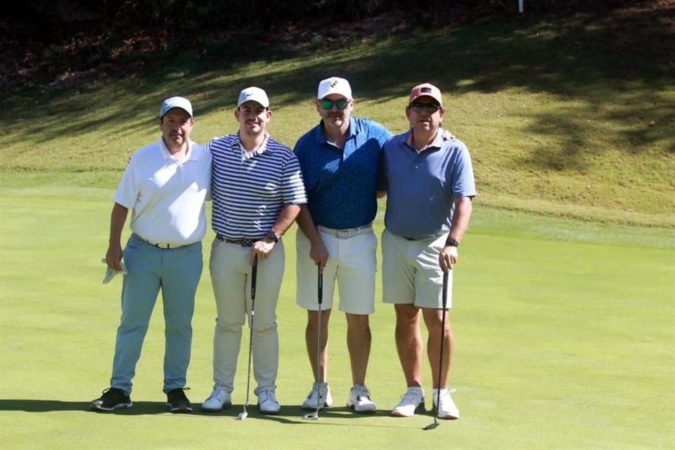 Rodrigo González, Víctor Pérez, Rubén Salinas y Víctor Pérez
