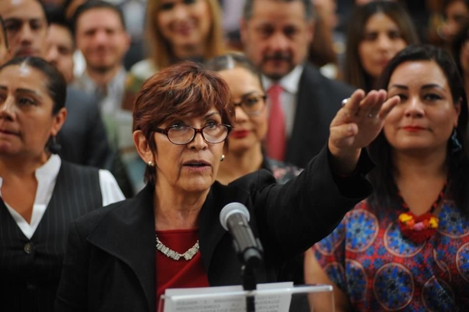 Con 60 votos a favor y 5 en abstención, por parte de Movimiento Ciudadano, Donceles se avaló el dictamen del nombramiento.