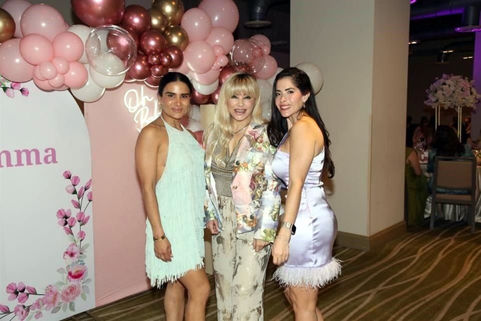 Lizzy Cantú, Brenda Charles y Ofe García