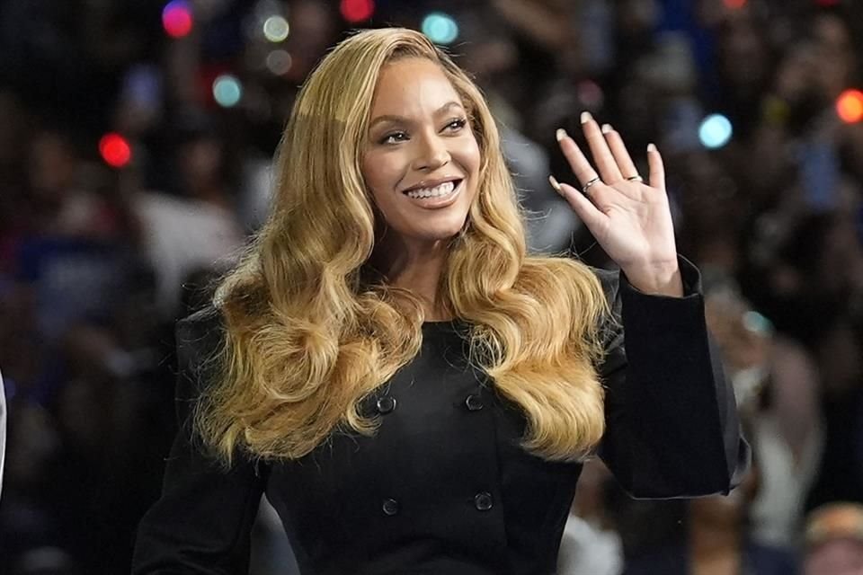 Nombres como los de Beyoncé, LeBron James, Jay-Z y Gloria Estefan surgieron en una nueva demanda contra Sean 'Diddy' Combs.
