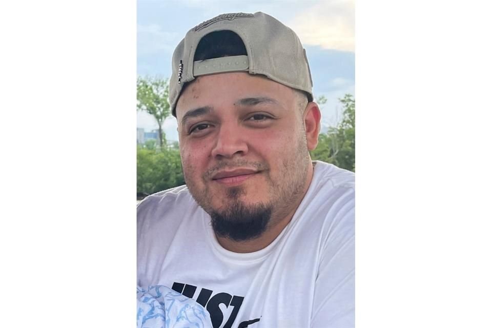 Un juez federal ordenó al Gobierno de Donald Trump el regreso de un hombre a EU después de ser deportado por error a prisión de El Salvador.