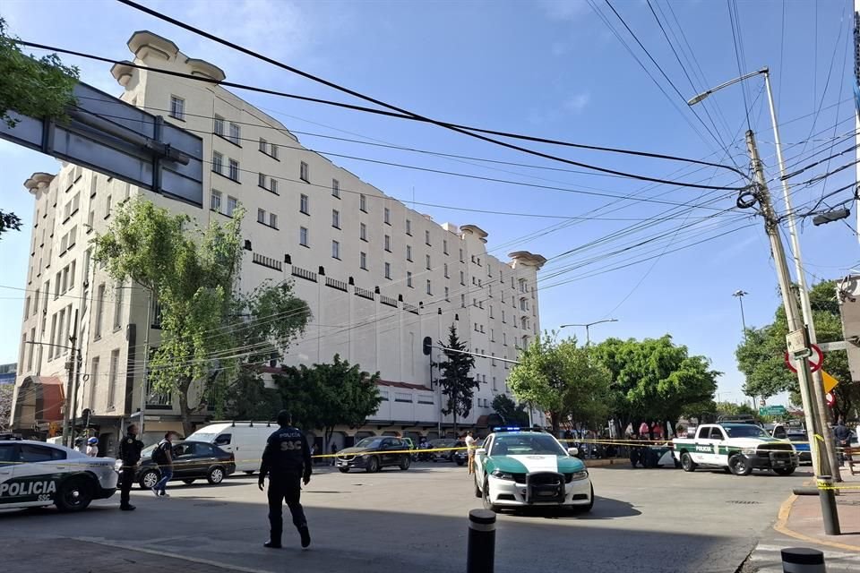 Elementos del Ejército y Policía local llegaron al sitio para reforzar la seguridad en la zona.