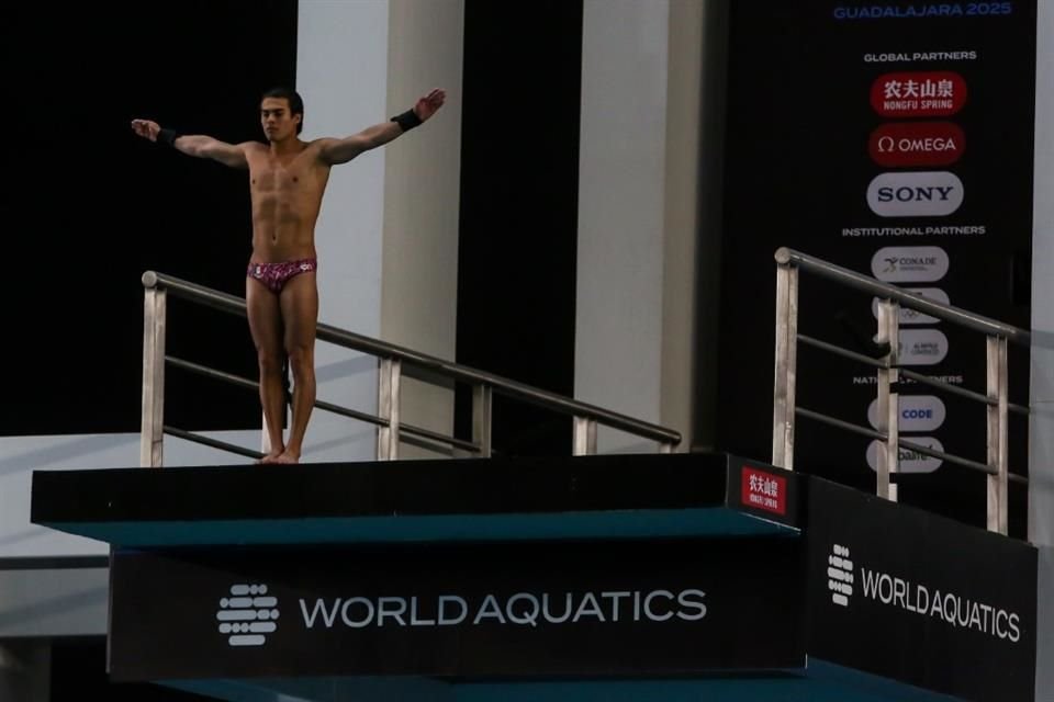 El tapatío Kenny Zamudio avanzó al posicionarse en el octavo puesto con 394.80 puntos.