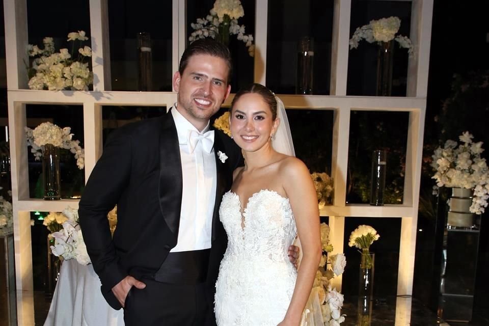 José Luis Doria y Karla Leal Perales