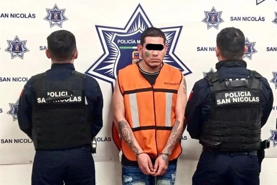 Un ladrón es detenido con dosis de droga cuando caminaba usando joyería que robó de un negocio una noche antes, en San Nicolás.