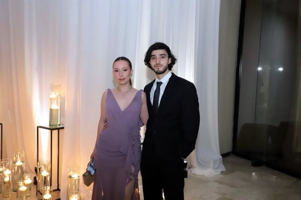 Dania Redondo y Ricardo Limón
