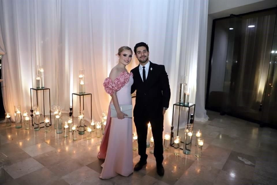 Sabrina González y Claudio Cantú