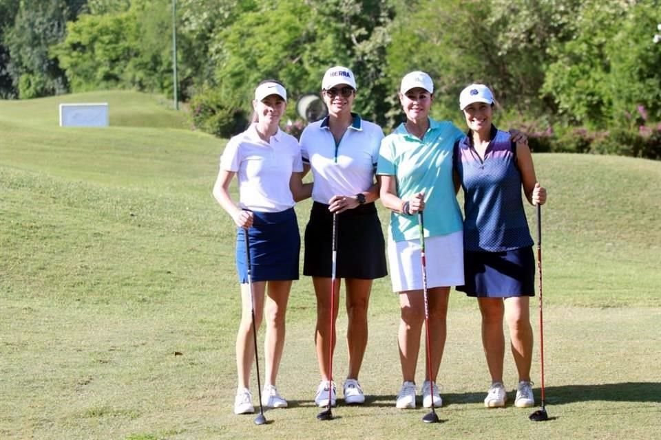 Daniela Armendáriz, Gaby Betancourt de Martínez, Kathia González de Samar y Ana Cecilia Lozano