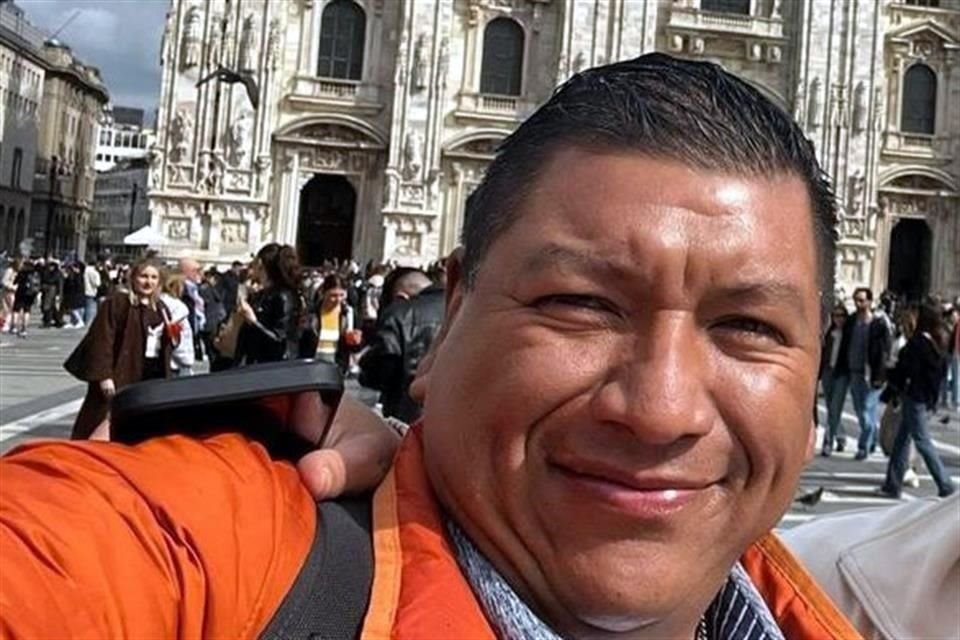 Julio César Luna Rodríguez, dueño de los Tacos del Julio, volvió de Europa la semana pasada.