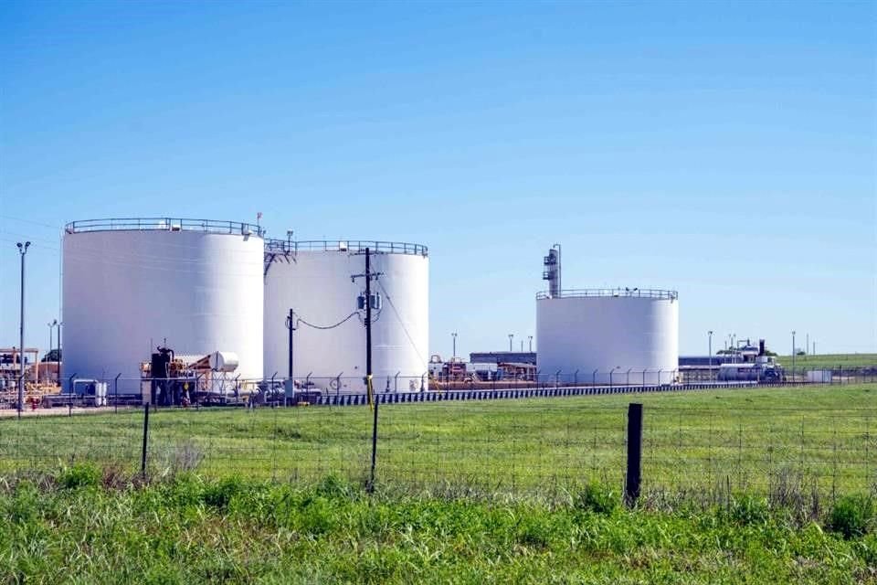 El WTI y Brent tocaron su nivel más bajo desde febrero de 2021.
