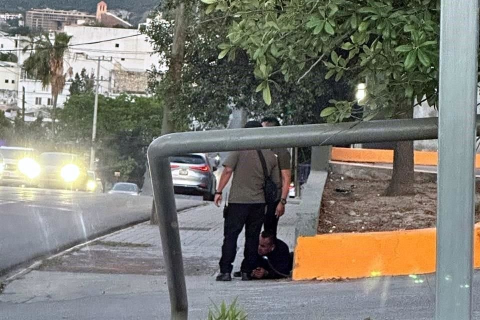 Tras los hechos, la Alcaldía de San Pedro informó que no hubo heridos ni personas detenidas.