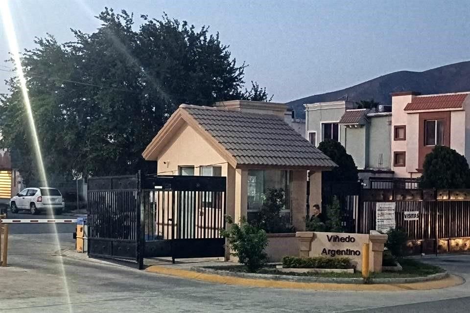 El deceso se dio minutos después de las 17:00 horas, en la Privada Viñedo Argentino, en la Colonia Los Viñedos.