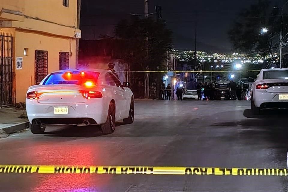 La ejecución fue reportada alrededor de las 20:15 horas, en el cruce de Tercera de los Ruteros y Sector Popular, en la Colonia Tierra Propia, antes Fomerrey 35.