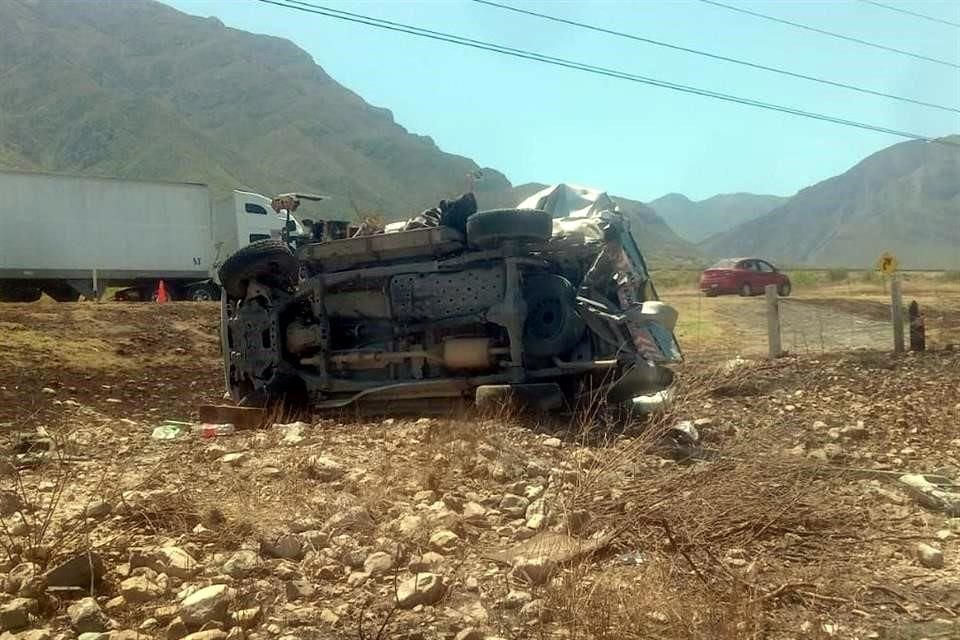 El accidente se registró en la Carretera a Saltillo a la altura del kilómetro 46.