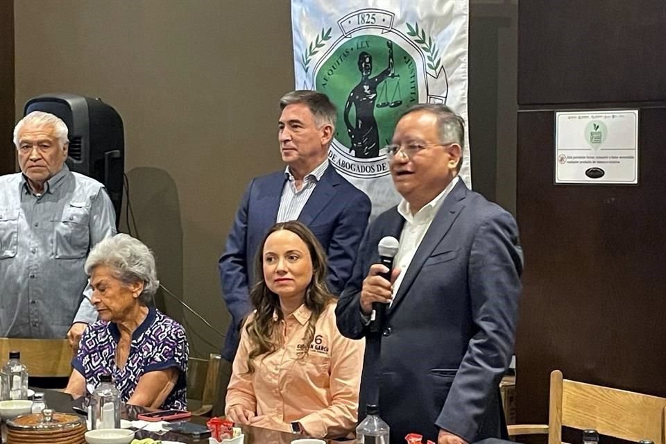 En visita a NL, Eduardo Santillán, candidato a ministro de la Corte, critica limitaciones para las campañas en la elección del PJ.