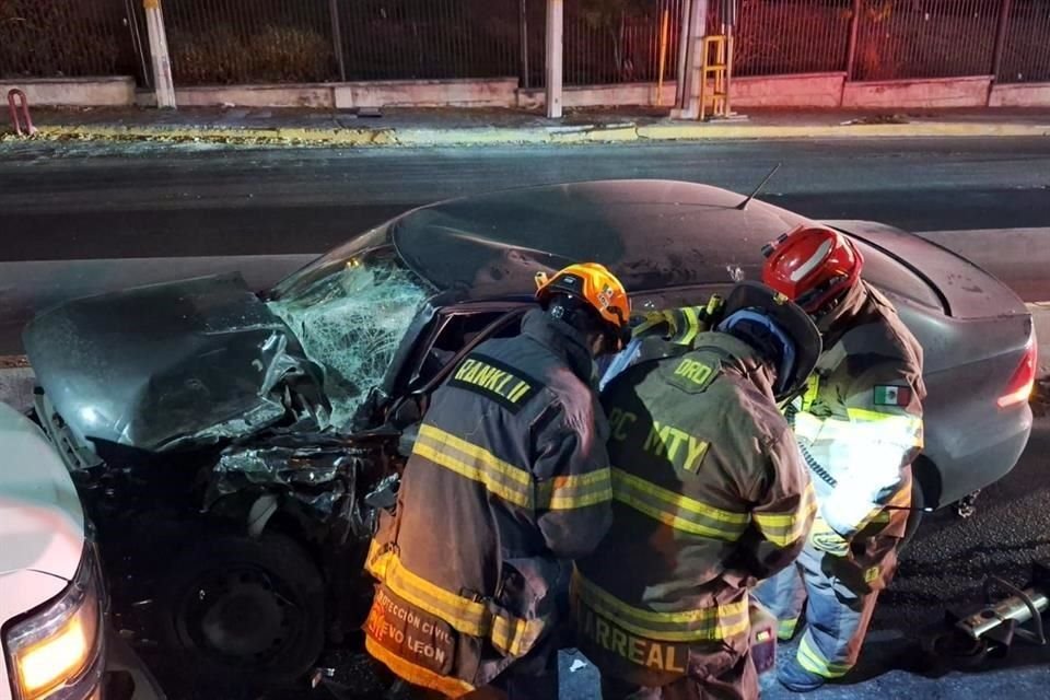 El hombre que resultó con diversas lesiones, fue liberado y trasladado a un hospital cercano en condición estable.