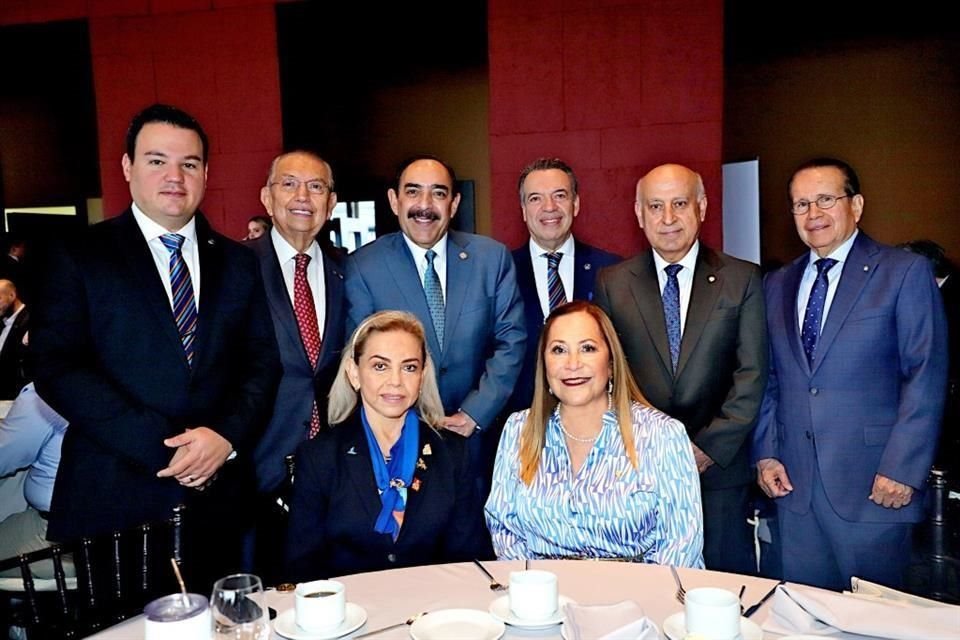 Mauricio Canseco, Carlos Sandoval, Jorge Ocampo, Salvador Rizzo, Abbas Rahimzadeh, Francisco Martínez, Martha de Sandoval y Veva de Rahimzadeh