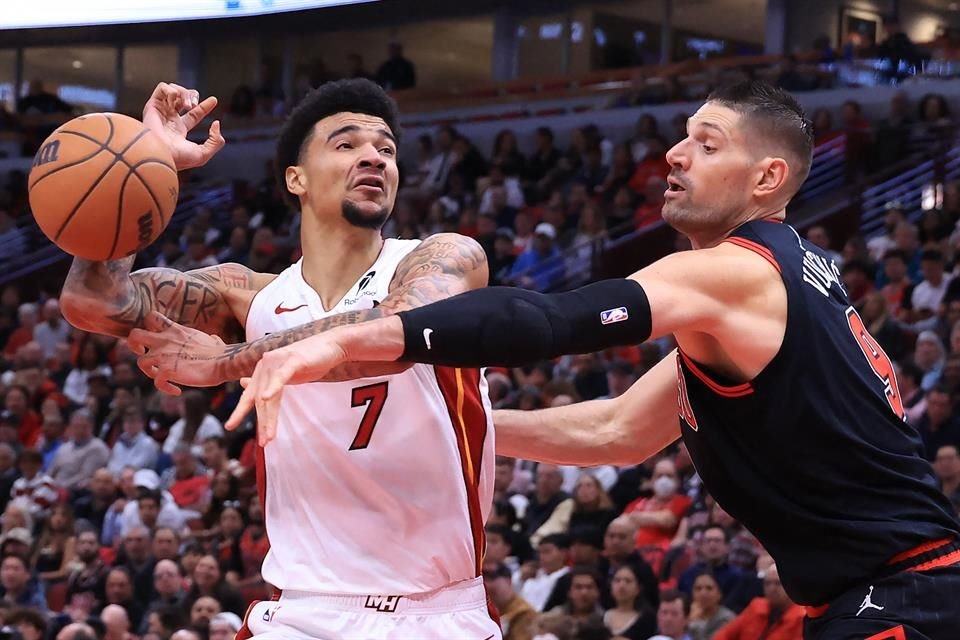 El Heat de Miami sigue vivo en la lucha por los Playoffs.