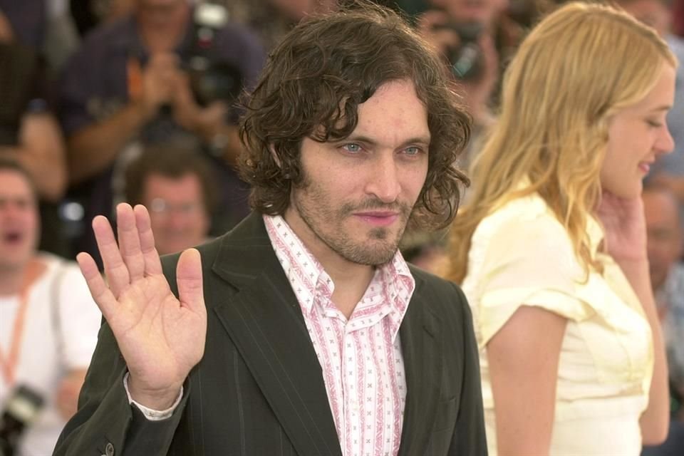 Gallo, conocido por sus papeles y dirección en 'The Brown Bunny' y 'Buffalo '66', también ha enfrentado controversias, incluida una investigación de SAG-AFTRA.