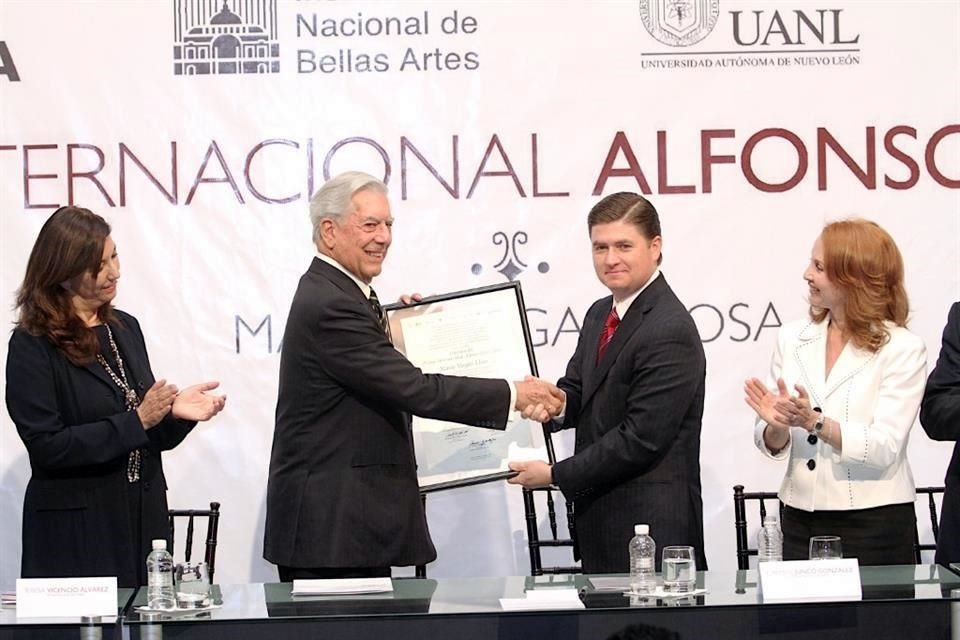 En el 2011 al recibir el Premio Internacional Alfonso Reyes.