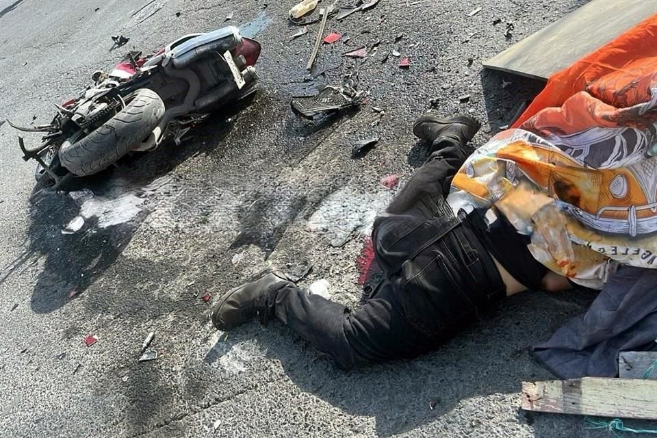 La víctima, que no fue identificada, sufrió múltiples fracturas en las piernas y en los brazos.
