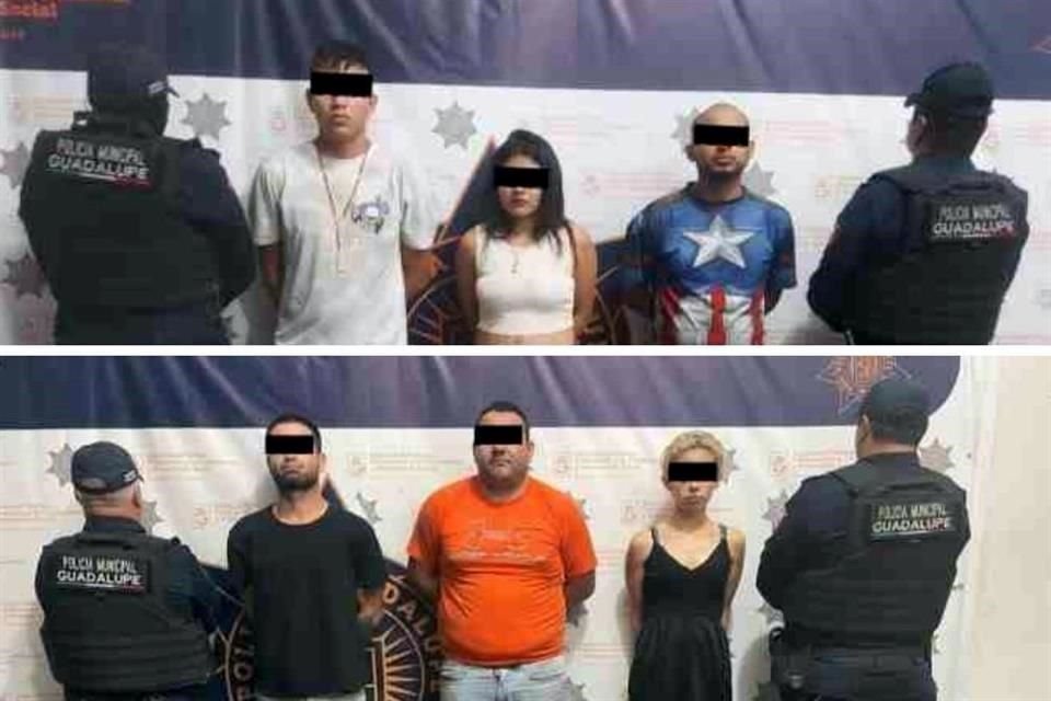 Los detenidos fueron identificados como Irving, de 23 años; Aldo, de 29; Lázaro, de 35; Jorge, de 32, así como las mujeres Azalea, de 26, y Daniela, de 23.