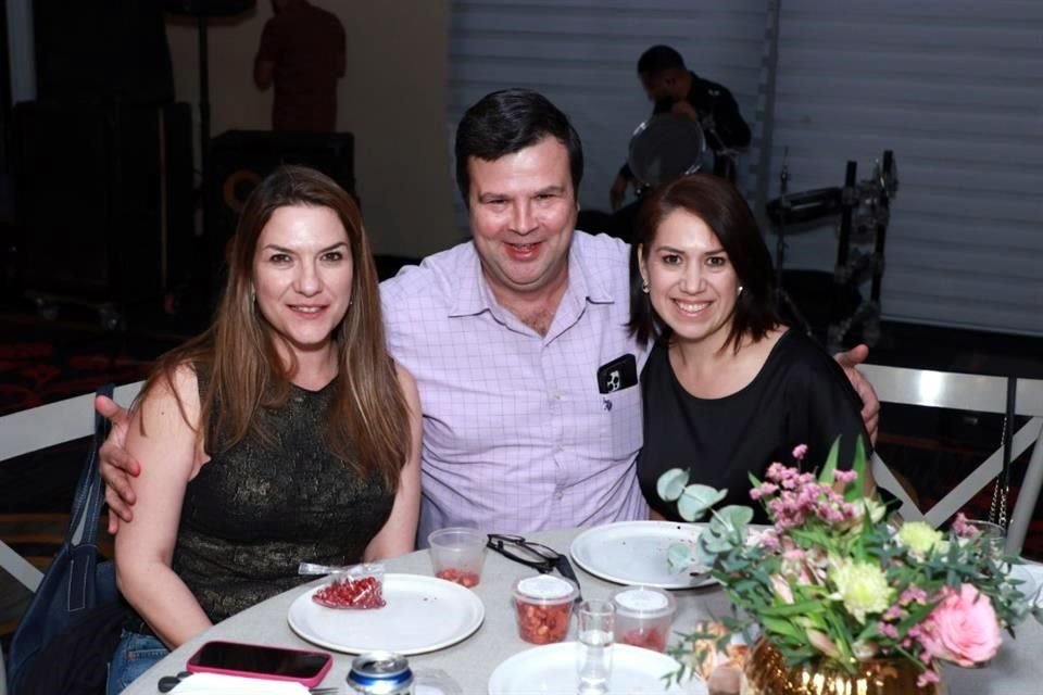 Paulina Treviño, Pablo Quiroga y Rocío de Quiroga