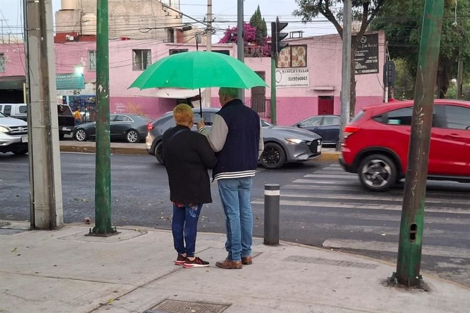 Se espera lluvia ligera en las 16 alcaldías, en la Alcaldía Cuauhtémoc ya hay precipitaciones.
