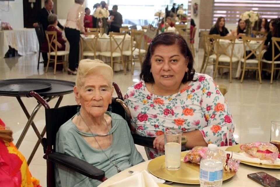 Chayita y Griselda Codian